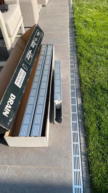 Aluminium smal line afvoer goot, rooster, drainage  terras. beschikbaar voor biedingen
