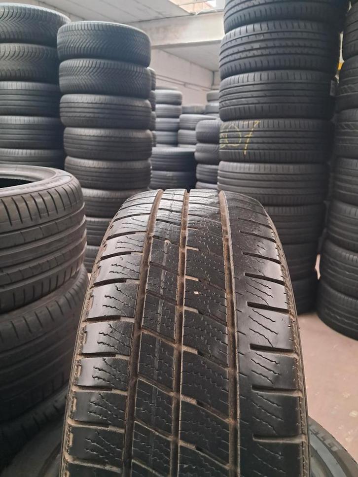 21565r15c 215 65 r15c 215/65/r15c GOODYEAR avec montage, Autos : Pièces & Accessoires, Autres pièces automobiles