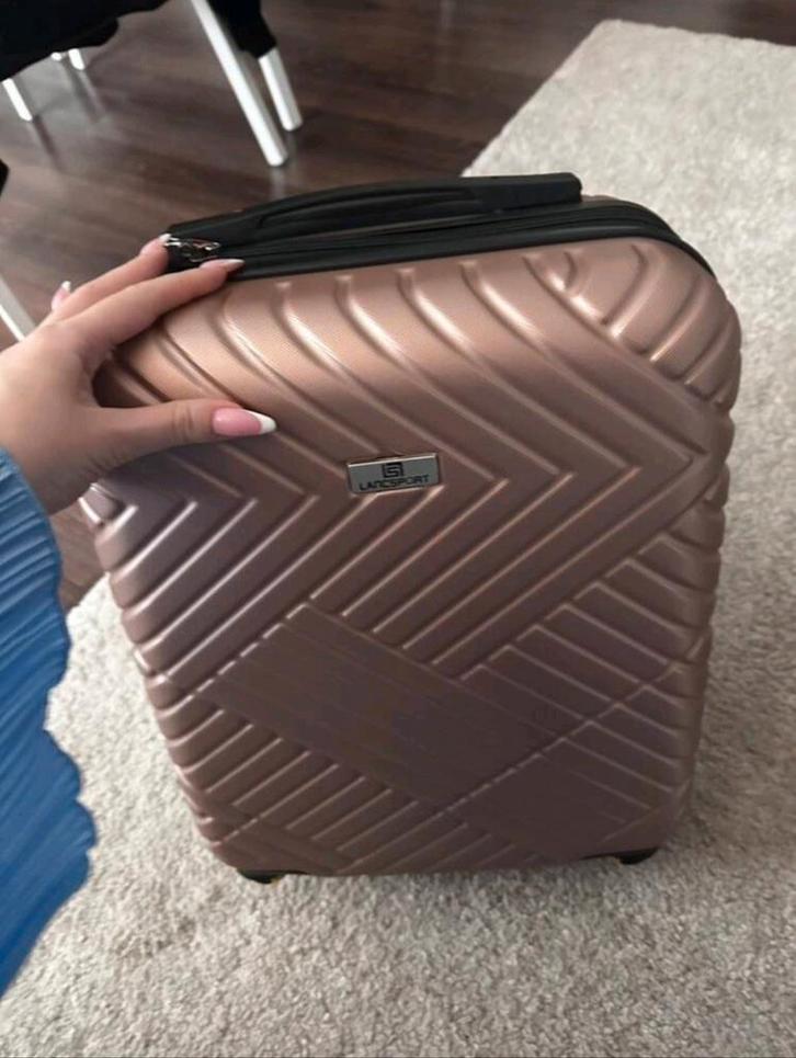 Kleine handbagagekoffer, Handtassen en Accessoires, Koffers, Nieuw, Minder dan 50 cm, Minder dan 35 cm, Slot, Uitschuifbare handgreep