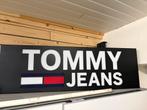 Tommy Hilfiger lichtreclame