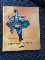 Boek Een warm pannetje, Ophalen of Verzenden, Zo goed als nieuw, Fictie algemeen