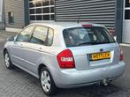 Kia Cerato 1.6-16V LX, airco, trekhaak, Auto's, Kia, 105 pk, Gebruikt, 1599 cc, 4 cilinders
