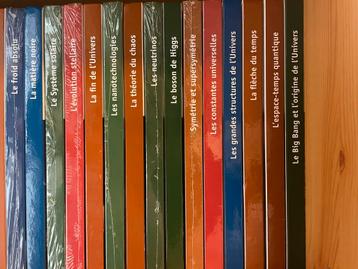 Lot de 14 livres de « voyage dans le cosmos » beschikbaar voor biedingen