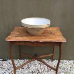 Zeer oude Franse afroomschaal, Ophalen