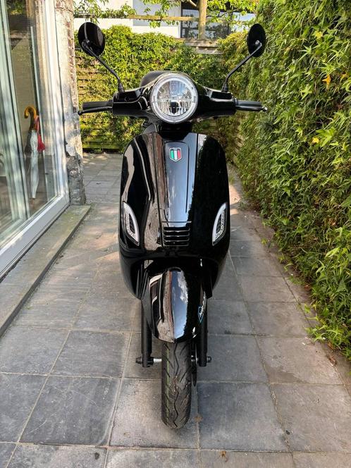 E-scooter categorie B, Fietsen en Brommers, Snorfietsen en Snorscooters, Zo goed als nieuw, Ophalen