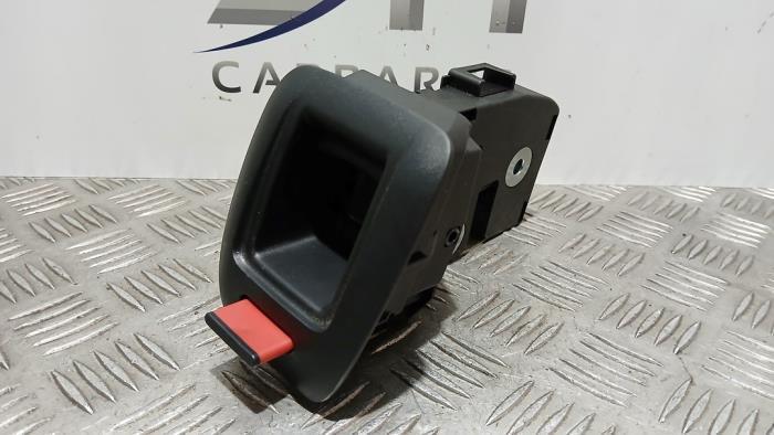 Serrure banquette arrière d'un Mercedes B-Klasse, Autos : Pièces & Accessoires, Habitacle & Garnissage, Mercedes-Benz, Utilisé