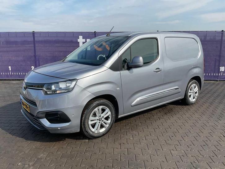 2020 - Toyota - PROACE CITY - 1.5 D-4D Innovator - Bedrijfsw, Auto's, Bestelwagens en Lichte vracht, Bedrijf, Toyota, Overige brandstoffen
