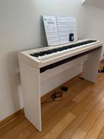 Piano numérique blanc - Roland FP30, Enlèvement, Comme neuf, Blanc, Piano