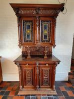Antieke Mechelse kast met glas in lood en leeuwenkoppen, Antiek en Kunst, Ophalen