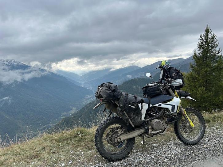 bagagerie enduristan en très bon état, servi une fois., Motoren, Accessoires | Koffers en Tassen, Ophalen