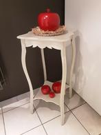 Landelijk bijzettafeltje  ! DECORATIEF, Ophalen, Zo goed als nieuw