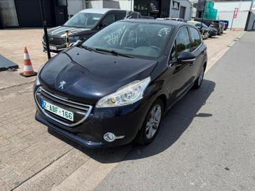 Peugeot 208 benzine airco export / handelaar