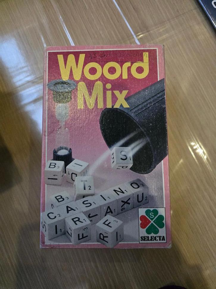 Woordmix - Gezelschapsspel, Hobby & Loisirs créatifs, Jeux de société | Autre, Utilisé, 1 ou 2 joueurs, Trois ou quatre joueurs