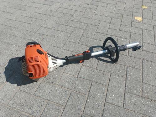 Stihl km 100r combi motor, Tuin en Terras, Heggenscharen, Zo goed als nieuw, Benzine, Ophalen