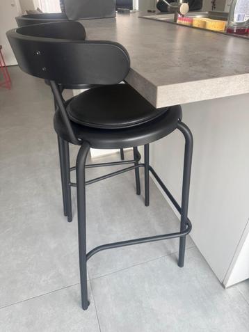 2 Ikea barkrukken YNGVAR - Antraciet beschikbaar voor biedingen