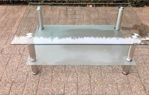 Schitterende salontafel van gehard en gezandstraald glas als, Huis en Inrichting, Tafels | Salontafels, Zo goed als nieuw, Glas
