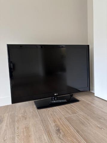 Televisie LG 46 inch  beschikbaar voor biedingen