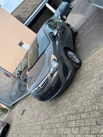 Opel corsa 2014 essence 5 places avec 12 mois de garantie  disponible aux enchères