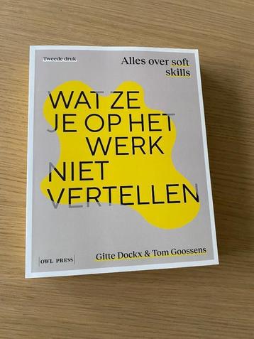 Wat ze op het werk niet vertellen beschikbaar voor biedingen