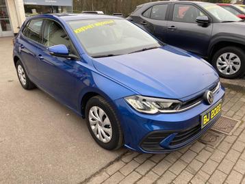 Volkswagen Polo POLO 6 LIFE MET 2JAAR GARANTIE (bj 2022), Auto's, Voorwielaandrijving, Stof, Gebruikt, 95 pk