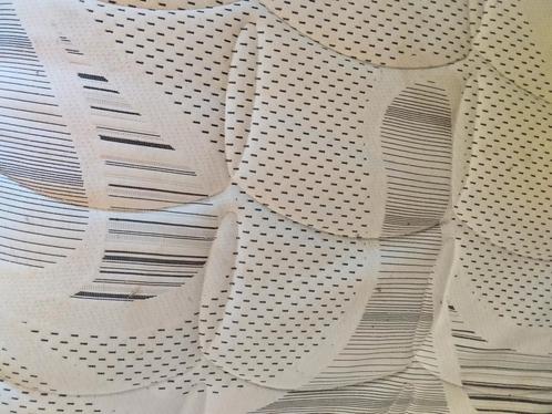 Matras te koop. 70 cm/200 cm/18 cm. Wit met patroon, Huis en Inrichting, Stoffering | Behang, Wit, Ophalen