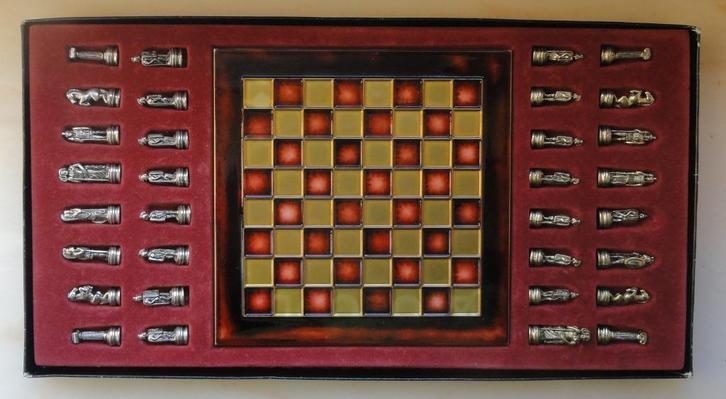 Griekse schaakset Manopoulos, Hobby en Vrije tijd, Gezelschapsspellen | Bordspellen, Zo goed als nieuw, Een of twee spelers, Ophalen