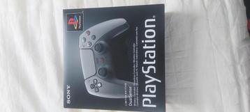 30jaar editie controller voor ps5 beschikbaar voor biedingen