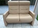 Beige leer sofa, Minder dan 150 cm, Modern, Rechte bank, Gebruikt