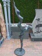modern kunstbeeld in gemarmerd groen gepatineerd brons, 1m76, Tuin en Terras, Ophalen, Zo goed als nieuw