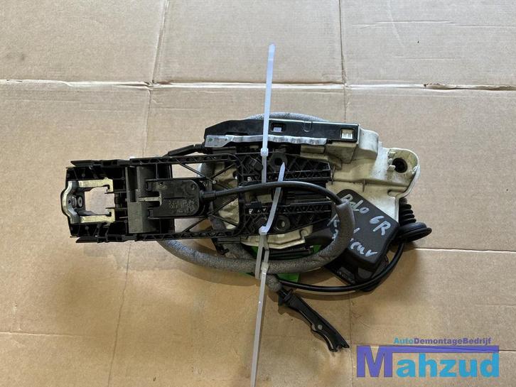 VW POLO 6R rechts deur slot 2009-2017 3 deurs, Auto-onderdelen, Elektronica en Kabels, Volkswagen, Gebruikt, Ophalen of Verzenden