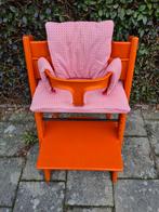 Oranje Tripp trapp stokke met toebehoren, Enlèvement