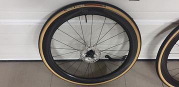 Nieuwe carbon disc wielset Newmen 50mm beschikbaar voor biedingen