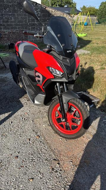 Aprilia sr gt 125, Enlèvement, Comme neuf