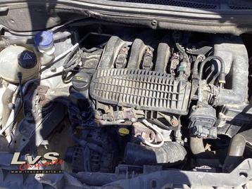 Motor van een Peugeot 2008 beschikbaar voor biedingen