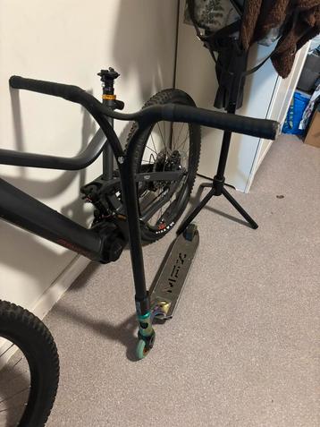 custom stuntstep, Enlèvement