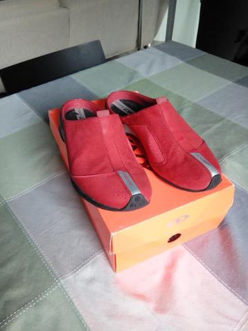 Chaussures femme, DKNY, 37,5 beschikbaar voor biedingen