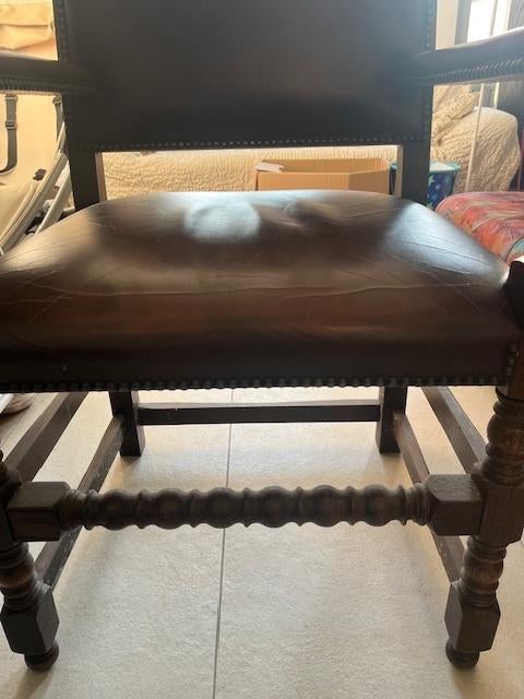 antieke kasteelstoel, Antiek en Kunst, Antiek | Meubels | Stoelen en Sofa's, Ophalen