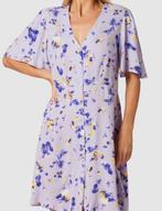Paarse jurk met bloemenprint Yas m, Vêtements | Femmes, Robes, Comme neuf, Enlèvement ou Envoi