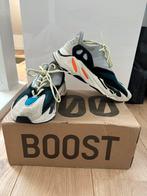 Yeezy wave runner, Kleding | Heren, Schoenen, Overige kleuren, Ophalen of Verzenden, Zo goed als nieuw, Adidas