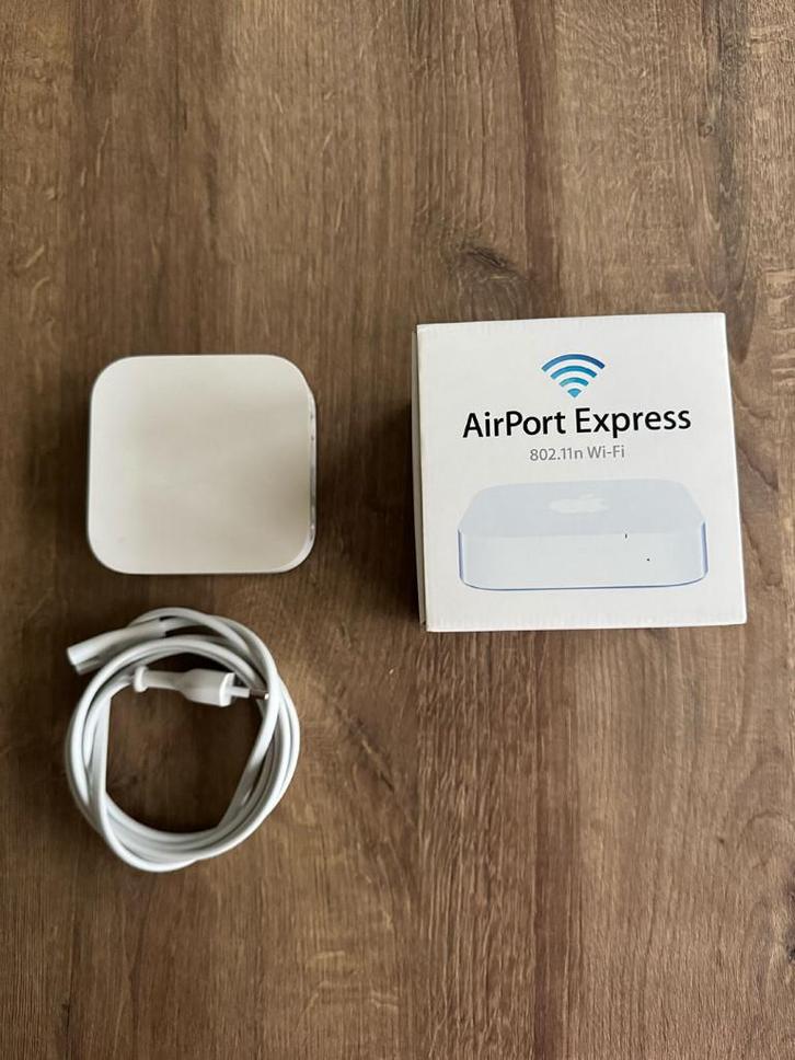 Airport Express (Apple - A1392), Computers en Software, Routers en Modems, Gebruikt, Ophalen