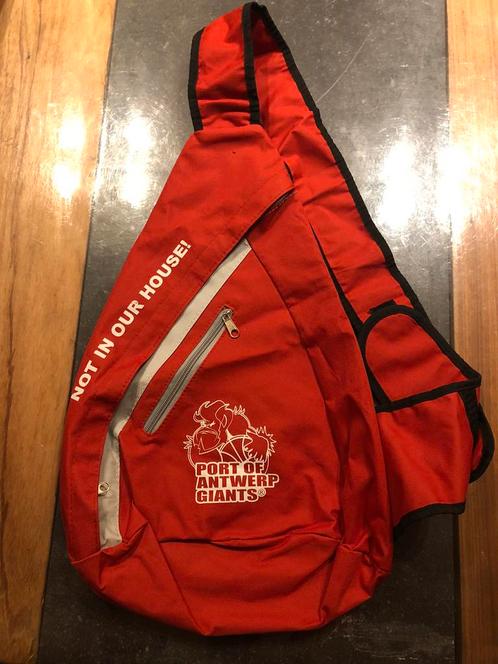 Port of Antwerp Giants Basket - ruime slingbag rood, Sport en Fitness, Basketbal, Zo goed als nieuw, Overige typen, Ophalen of Verzenden