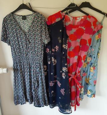 2 zomerkleedjes/jurken + 2 jumpsuits maat 36 small ALS NIEUW beschikbaar voor biedingen