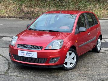 Ford Fiesta 1.3 Essence 12/2006 GARANTIE 12 Mois showroom beschikbaar voor biedingen