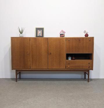   Scandinavisch vintage highboard   beschikbaar voor biedingen
