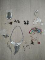 Juwelen kettingen oorringen ring, Handtassen en Accessoires, Kettingen, Ophalen of Verzenden