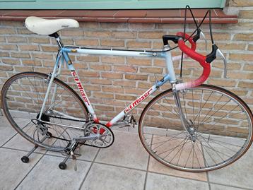 Retro koersfiets  beschikbaar voor biedingen