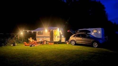 Geüpgraded vintage Adria Caravan <750 Kg, Caravans en Kamperen, Caravans, Particulier, tot en met 4, 500 - 750 kg, Adria, Vast bed