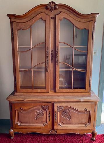 Eetkamermeubilair - dressoir - raam beschikbaar voor biedingen