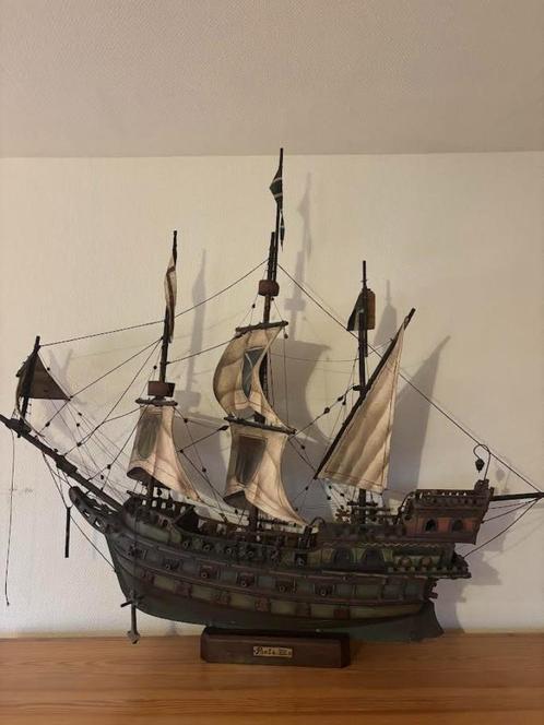 Handgemaakte modelboot Pinta XIII, Hobby en Vrije tijd, Modelbouw | Boten en Schepen, 1:50 tot 1:200, Ophalen