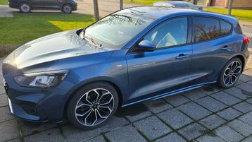 Ford Focus ST-Line 2018 met slechts 74000 km.  beschikbaar voor biedingen